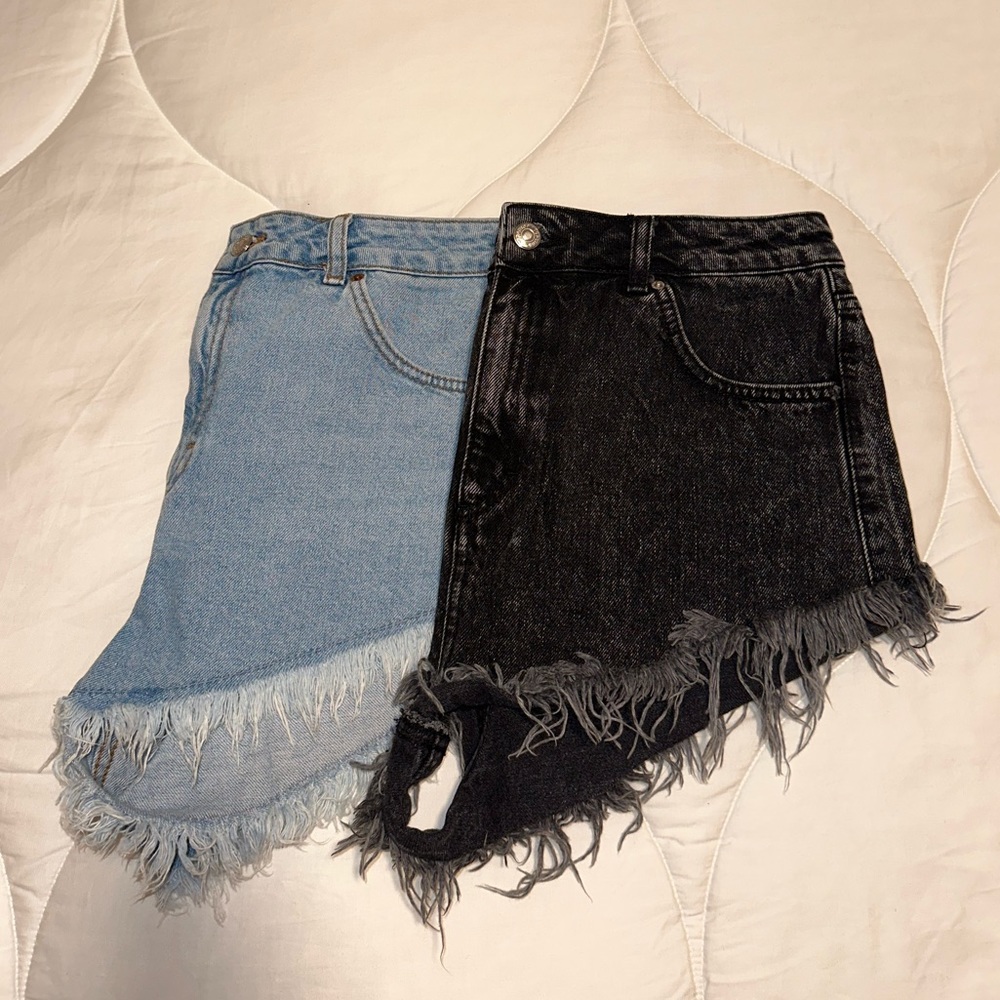 Set of Topshop Kiri denim shorts